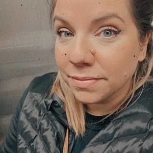 Meet your Posher, Alicia